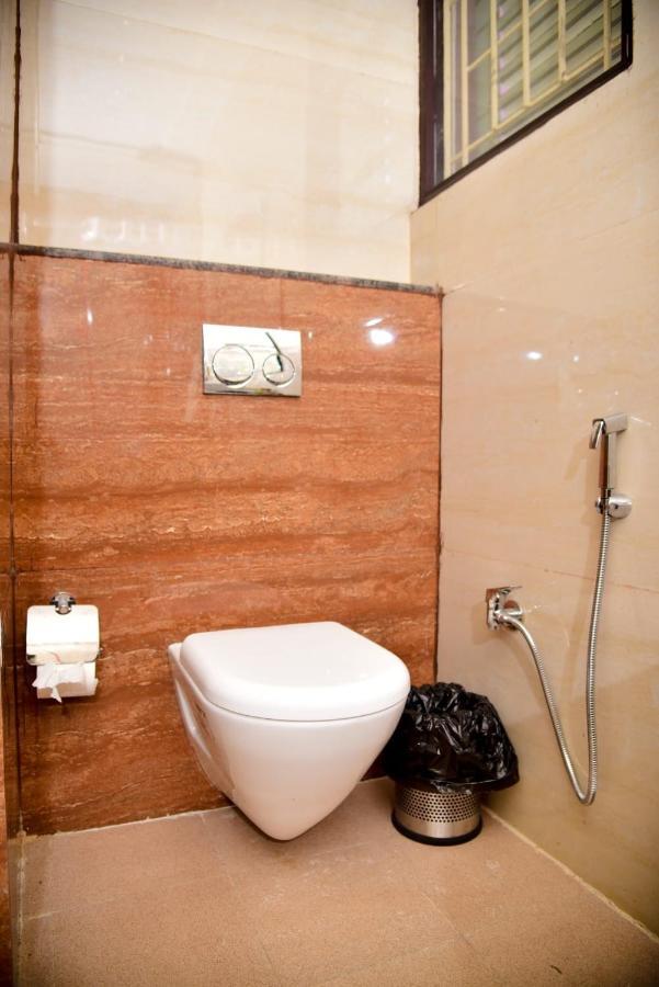 Hotel Olive Crown Lakhnau Kültér fotó